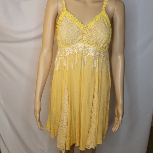 Pretty Angel Dresses & Skirts - Pretty Angel Sun Dress. Size medium